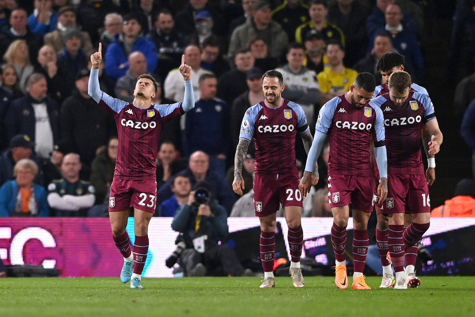 表着企业的 表着企业的